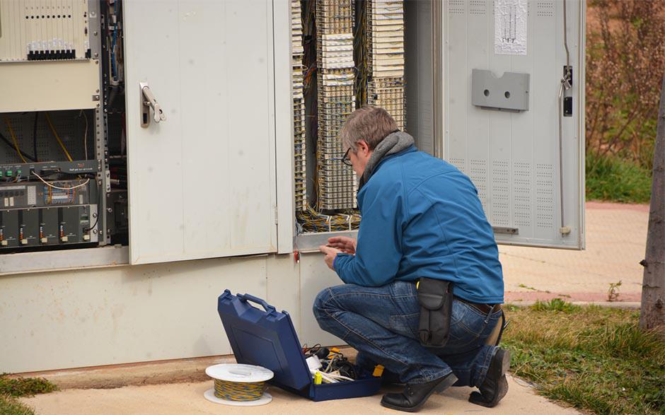 cherche électricien pas cher Senlis